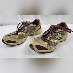 New Balance 670 Acteva Ultralite Sneaker Athletic Tennis Shoe Gold Brown Sz 6 B